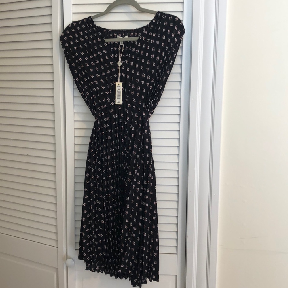 MaxStudio Dress